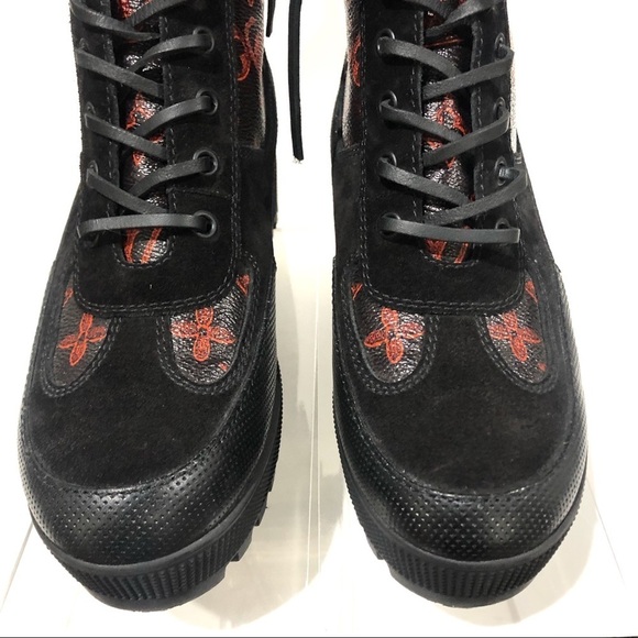 Auth Louis Vuitton Rare Limited Edition Catogram Laureate Combat Boots Booties - Picture 4 of 12